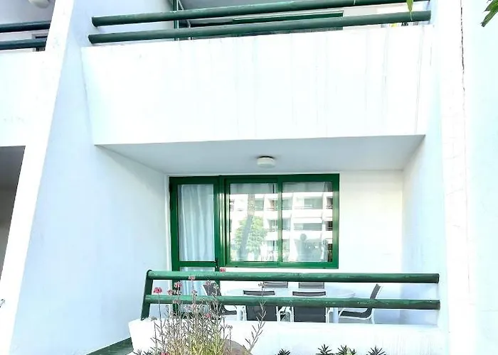 Apartment Optimist *