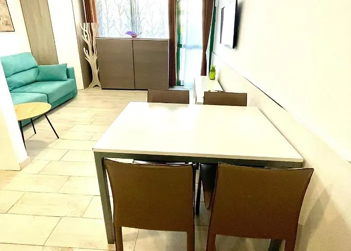 Apartment Optimist